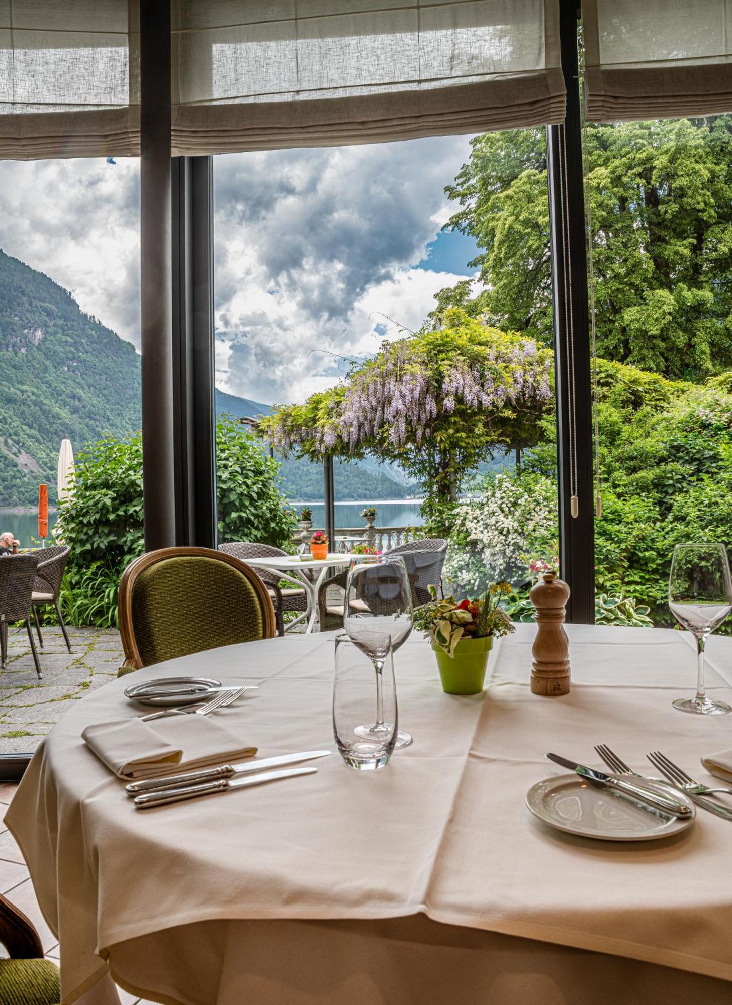 Hotel Le Prese Poschiavo Bagian luar foto