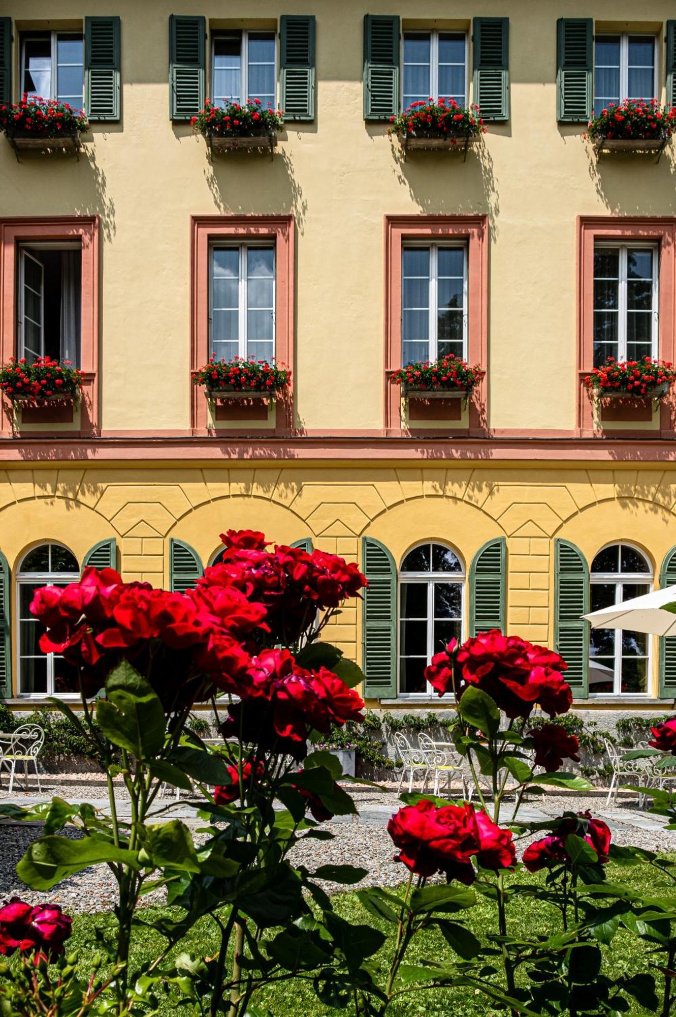 Hotel Le Prese Poschiavo Bagian luar foto